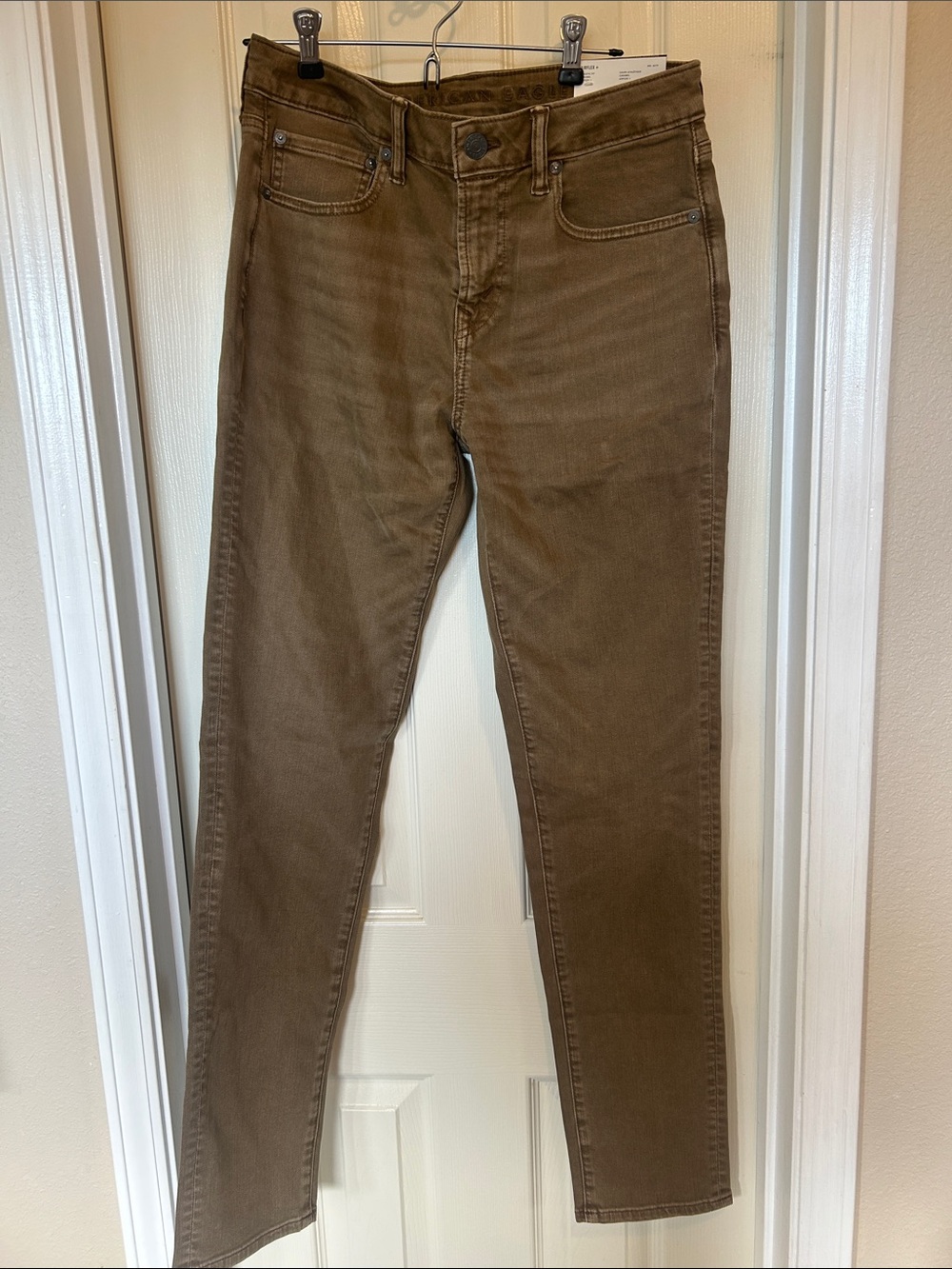 American Eagle air flex + jeans